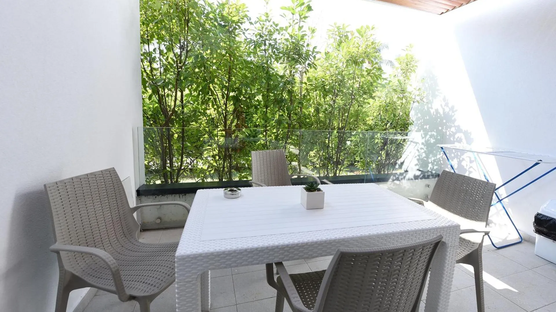 Liv Luxury Apartment Marina Bay Resort Vlore Albania