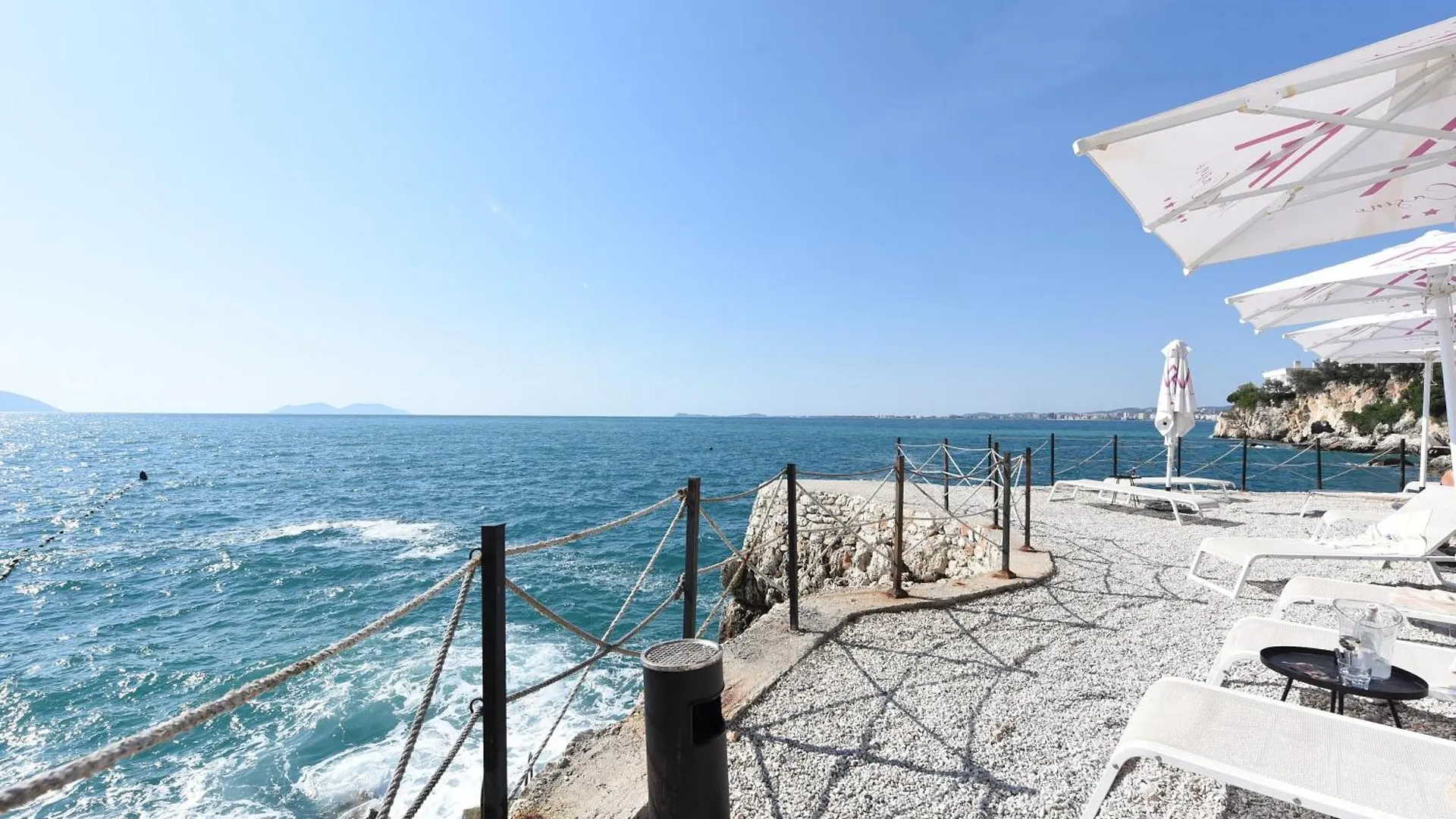 Liv Luxury Apartment Marina Bay Resort Vlore Albania