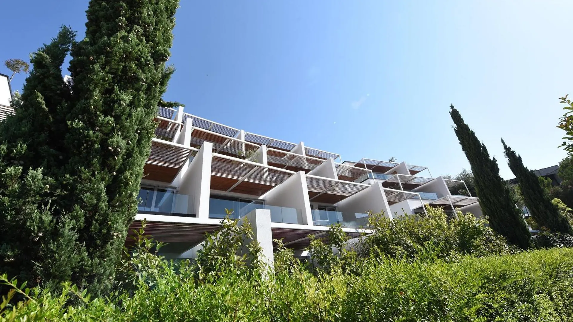 Liv Luxury Apartment Marina Bay Resort Vlore