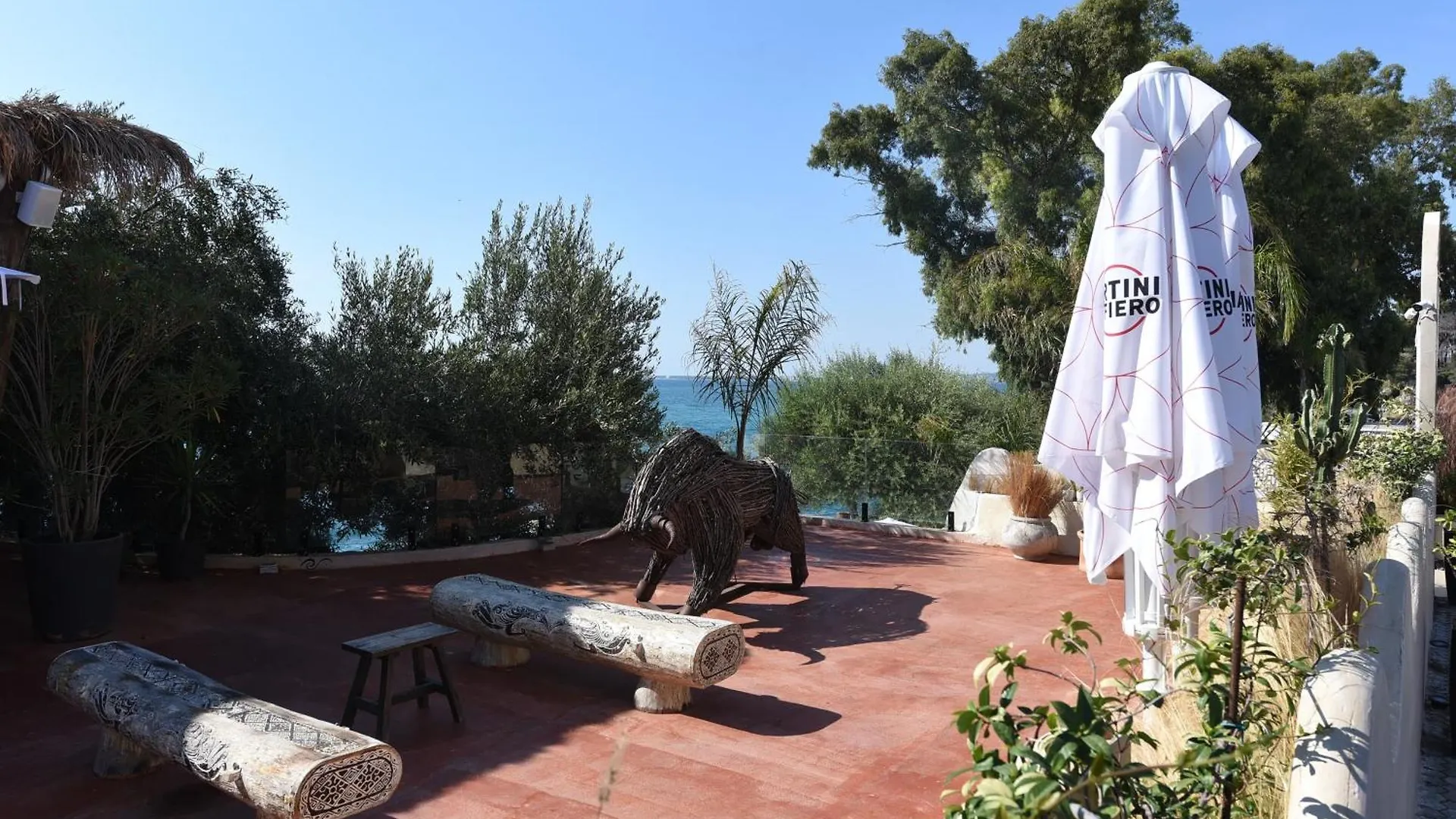 Liv Luxury Apartment Marina Bay Resort Vlore