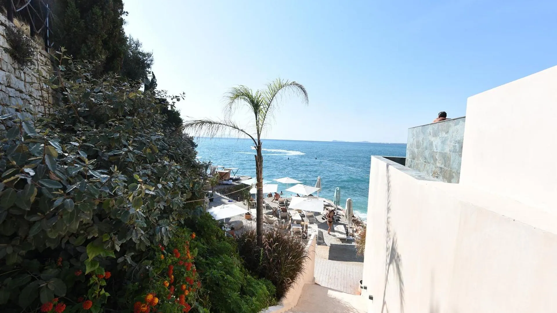 Liv Luxury Apartment Marina Bay Resort Vlore